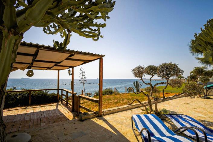 Image No.18-4 Bed Villa / Detached for sale