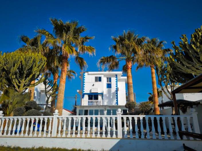 Image No.4-4 Bed Villa / Detached for sale