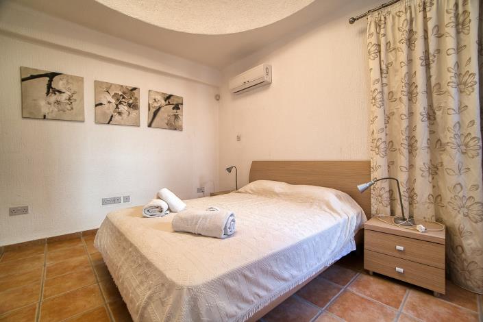 Image No.11-Villa / Détaché de 4 chambres à vendre à Chlorakas