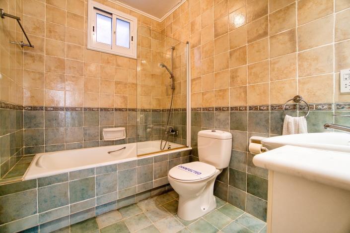 Image No.14-Villa / Détaché de 4 chambres à vendre à Chlorakas