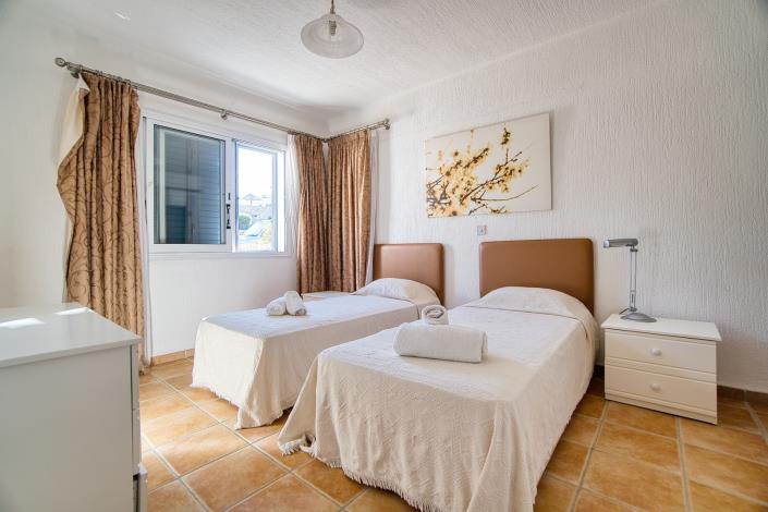 Image No.15-Villa / Détaché de 4 chambres à vendre à Chlorakas