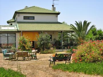 614399-detached-villa-for-sale-in-select-location_orig