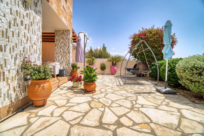 Image No.10-4 Bed Villa / Detached for sale