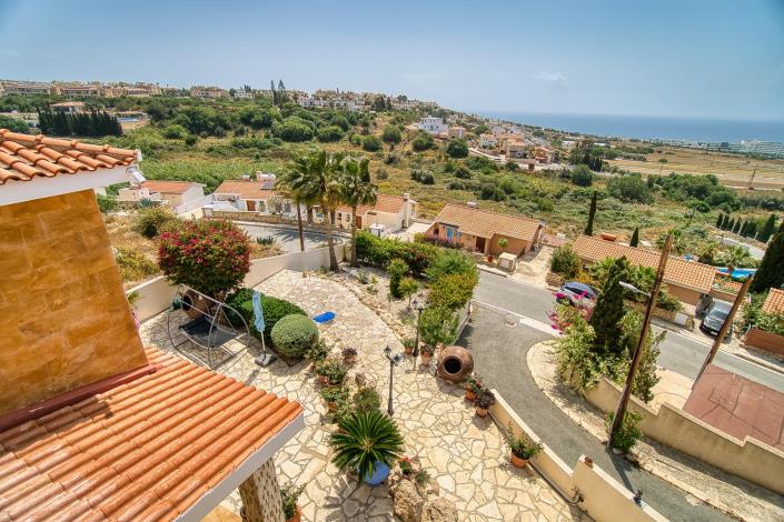 Image No.12-4 Bed Villa / Detached for sale