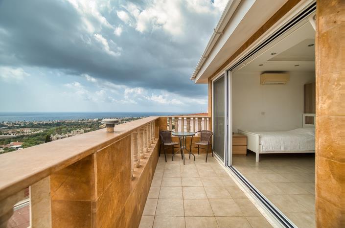 Image No.16-4 Bed Villa / Detached for sale