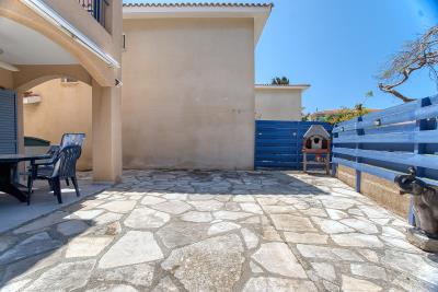 680761-detached-villa-for-sale-in-kato-paphos-universal_orig