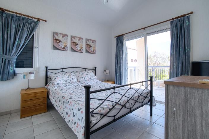 Image No.10-3 Bed Villa / Detached for sale