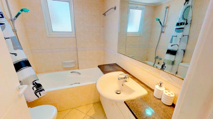 Image No.8-2 Bed Apartment for sale