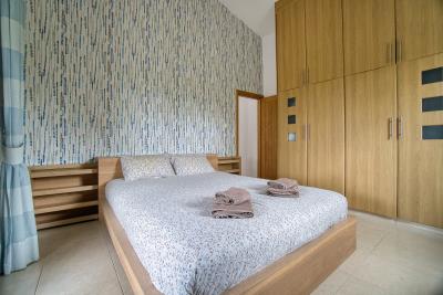 581826-bungalow-for-sale-in-kathikas_orig