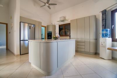 581879-bungalow-for-sale-in-kathikas_orig