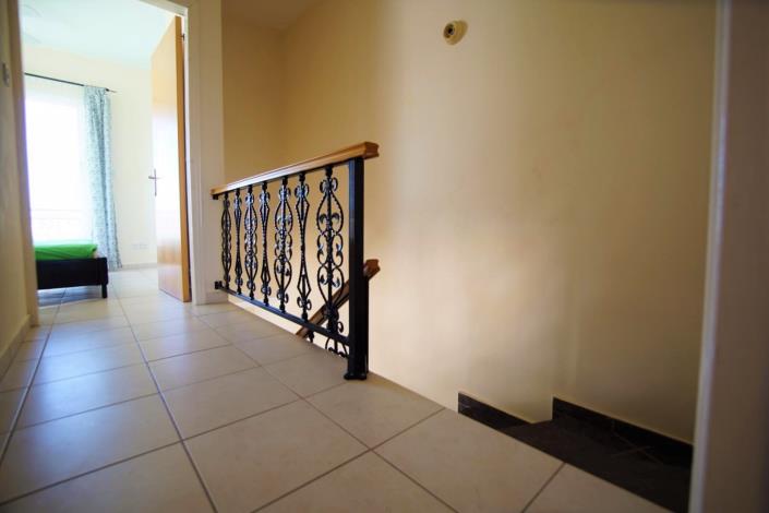 Image No.6-2 Bed Townhouse for sale