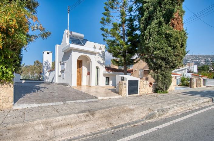 Image No.18-3 Bed Villa for sale