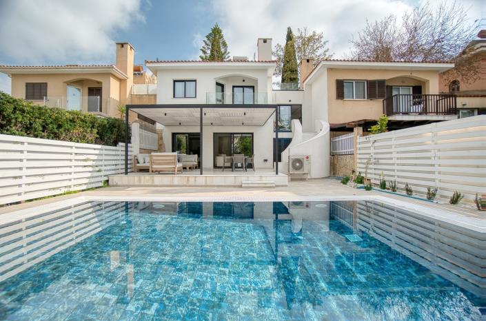 Image No.17-3 Bed Villa for sale