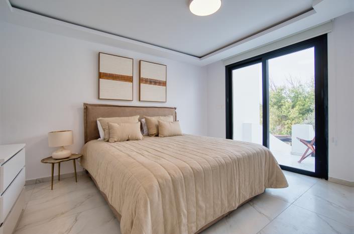 Image No.11-3 Bed Villa for sale