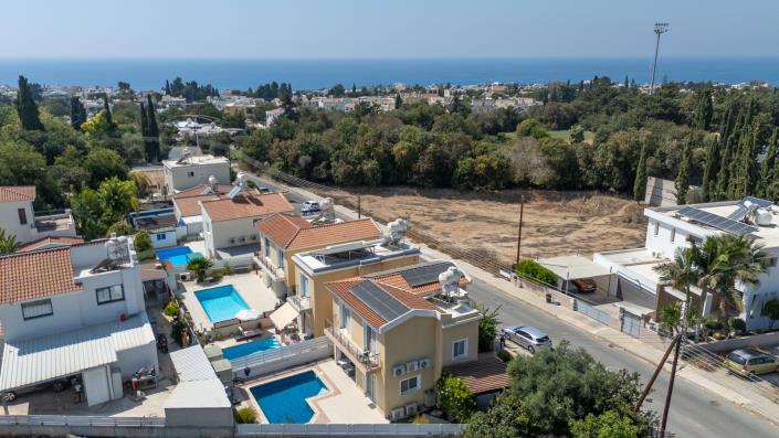 Image No.2-3 Bed Villa / Detached for sale