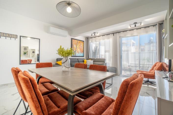 Image No.1-3 Bed Villa for sale