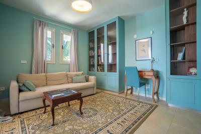 747196-detached-villa-for-sale-in-kouklia-secret-valley_orig