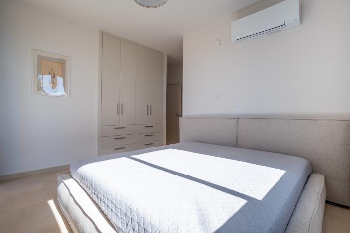 Image No.17-4 Bed Villa / Detached for sale