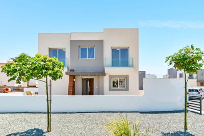 742308-detached-villa-for-sale-in-protaras_orig