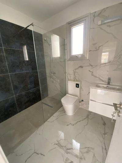 Image No.11-3 Bed Villa / Detached for sale