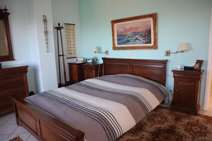 Image No.9-3 Bed Semi-Detached for sale