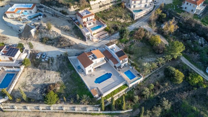 Image No.23-4 Bed Villa / Detached for sale