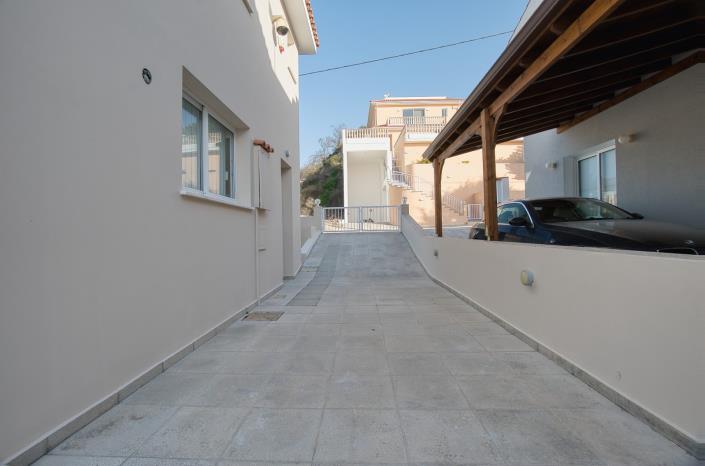 Image No.21-4 Bed Villa / Detached for sale