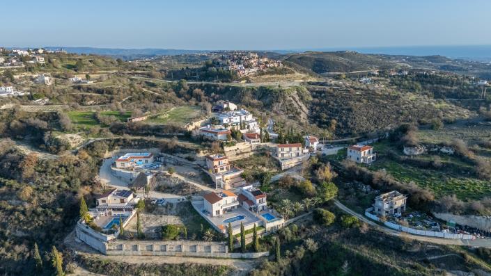 Image No.24-4 Bed Villa / Detached for sale