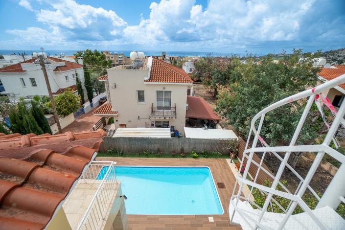 Image No.9-3 Bed Villa / Detached for sale