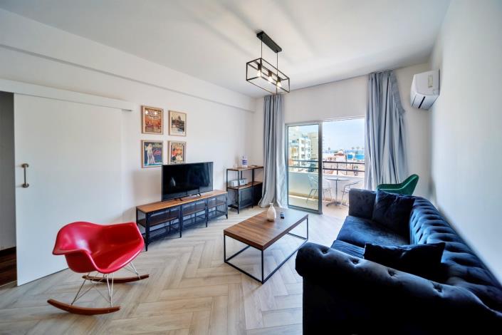 Image No.2-Appartement de 3 chambres à vendre à Finikoudes