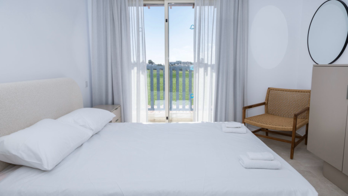 Image No.4-1 Bed Studio for sale