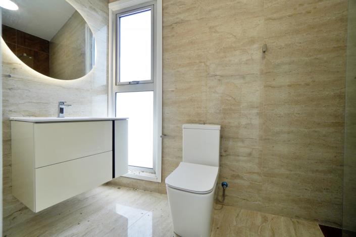 Image No.14-5 Bed Villa / Detached for sale