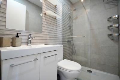 794887-apartment-for-sale-in-larnaka-finikoudes_orig