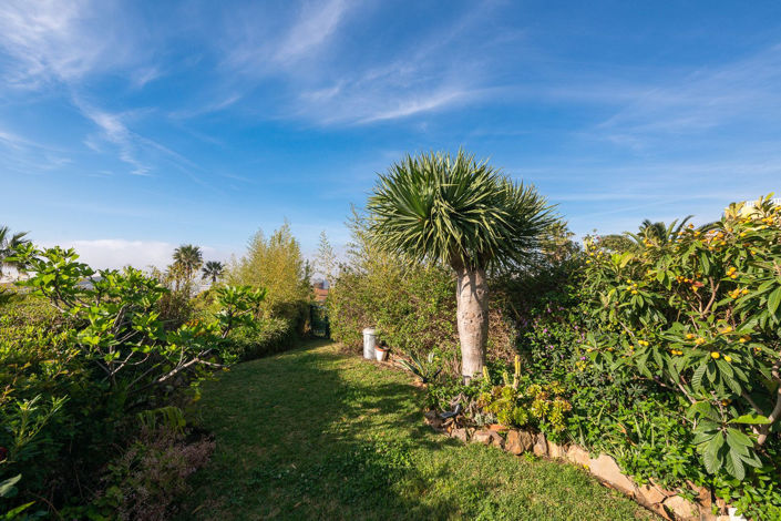 Image No.21-4 Bed Townhouse for sale