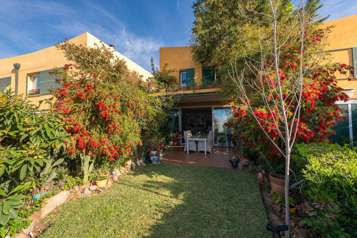 Image No.4-4 Bed Townhouse for sale