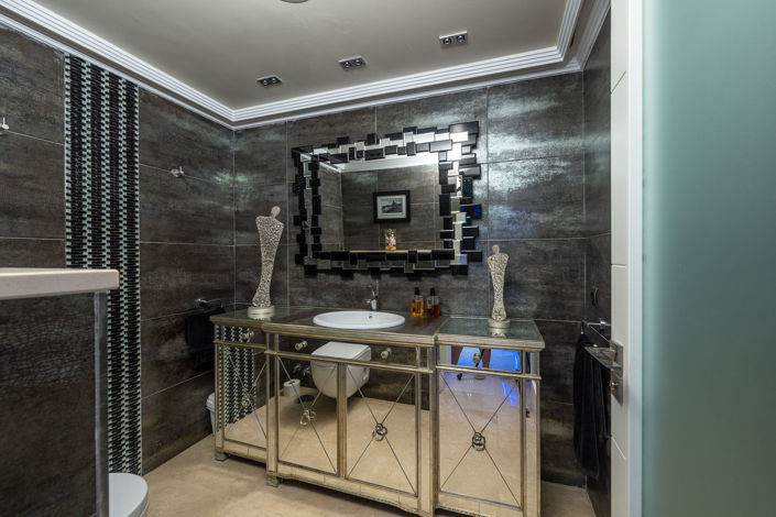 Image No.26-Villa de 6 chambres à vendre à Nueva Andalucia