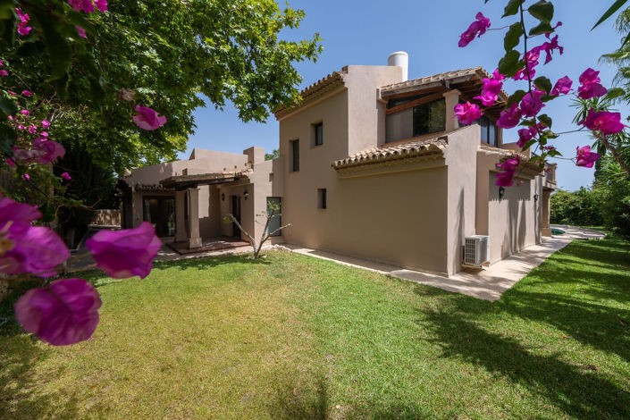 Image No.28-4 Bed Villa for sale