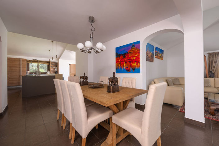 Image No.6-4 Bed Villa for sale