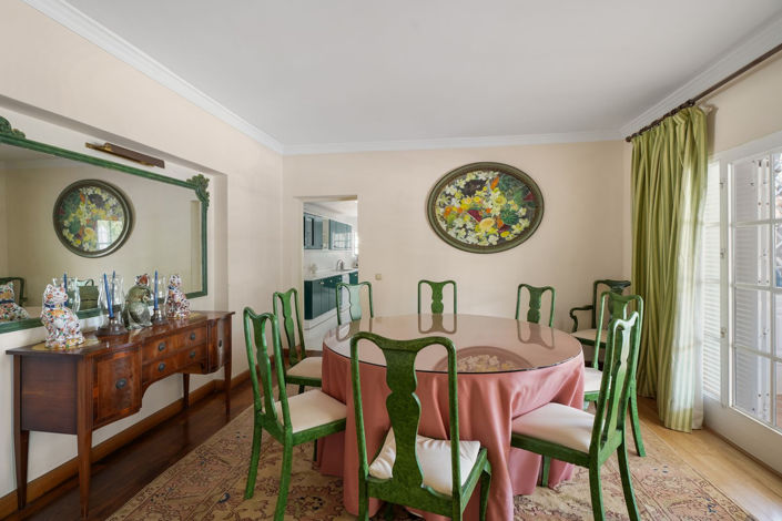 Image No.12-7 Bed Villa for sale