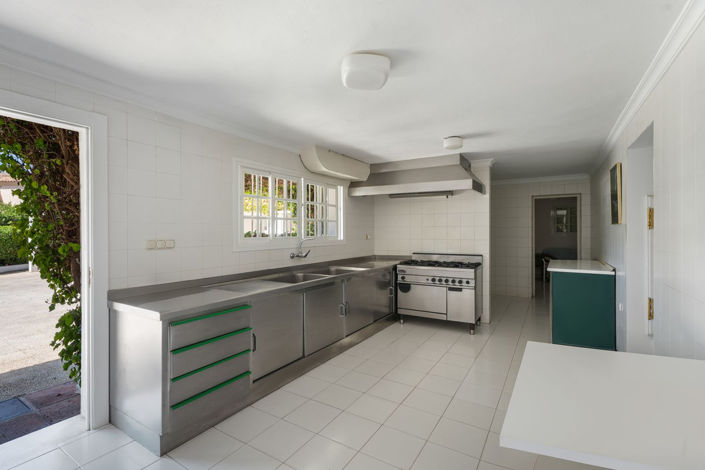 Image No.14-7 Bed Villa for sale