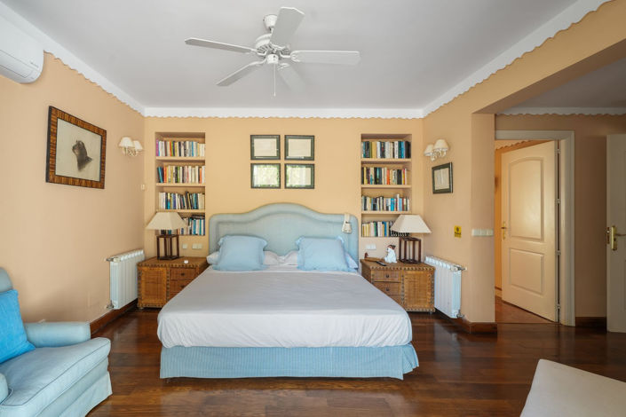 Image No.22-7 Bed Villa for sale