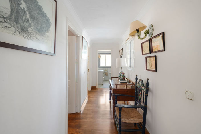 Image No.6-7 Bed Villa for sale