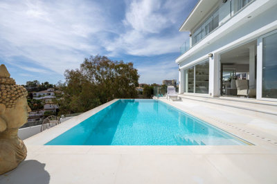 9-467d0cee5b725f3ef65f102a0c2e69c0