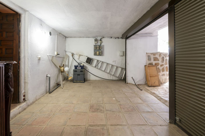 Image No.20-6 Bed Villa for sale