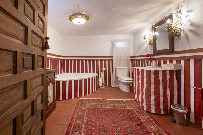 Image No.21-6 Bed Villa for sale