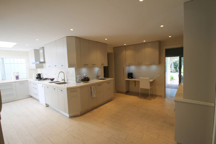 Image No.24-7 Bed Villa for sale