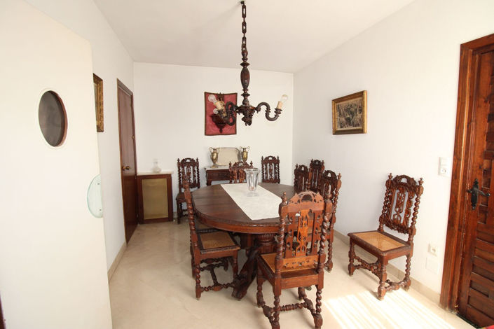 Image No.15-7 Bed Apartment for sale