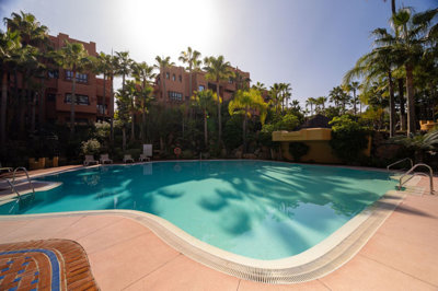 2-5bd7b9d04b45e33852eaf0ec6670150d