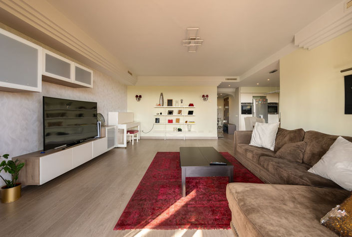 Image No.9-3 Bed Apartment for sale