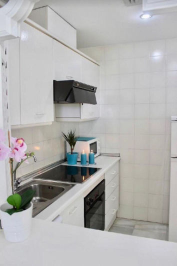 Image No.14-6 Bed Apartment for sale